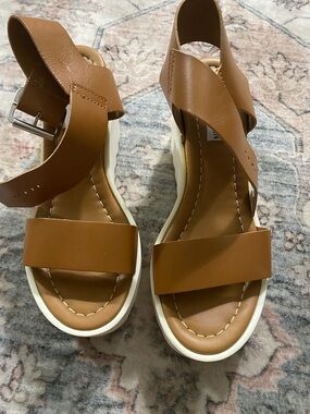 Steve Madden Brown Leather Platform Sandals with White Sole